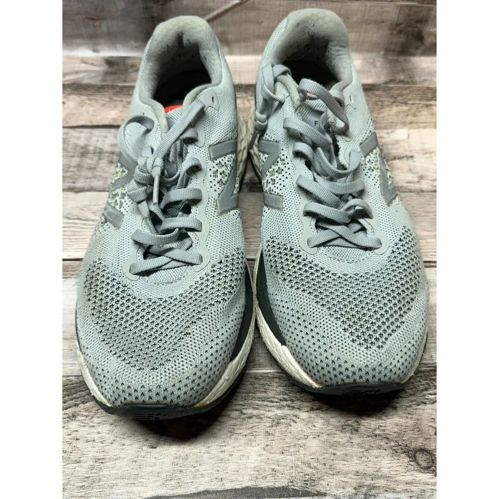 New Balance Fresh Foam M880v10 Silver 9.5 BEATER Pair
